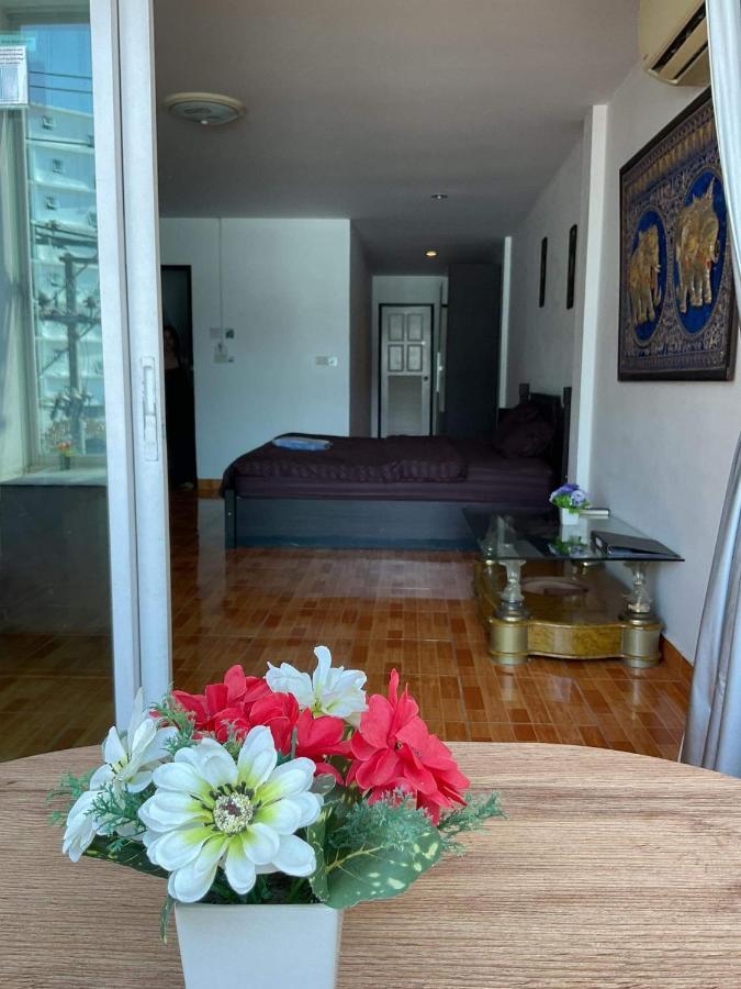פאטאיה Zappa Guesthouse מראה חיצוני תמונה